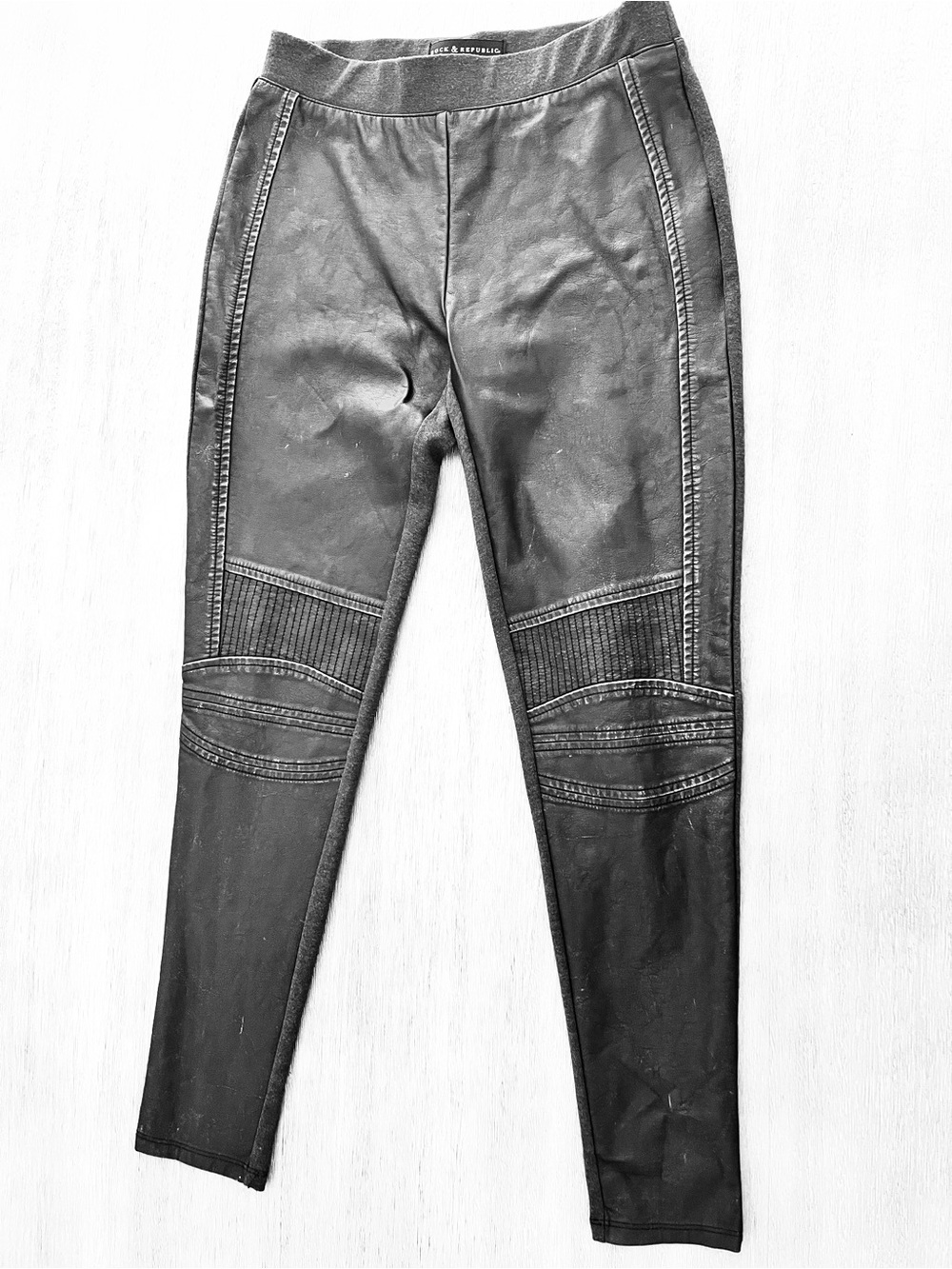 Rock & Republic Women Small Black Pleather Front Skinny Jeans
